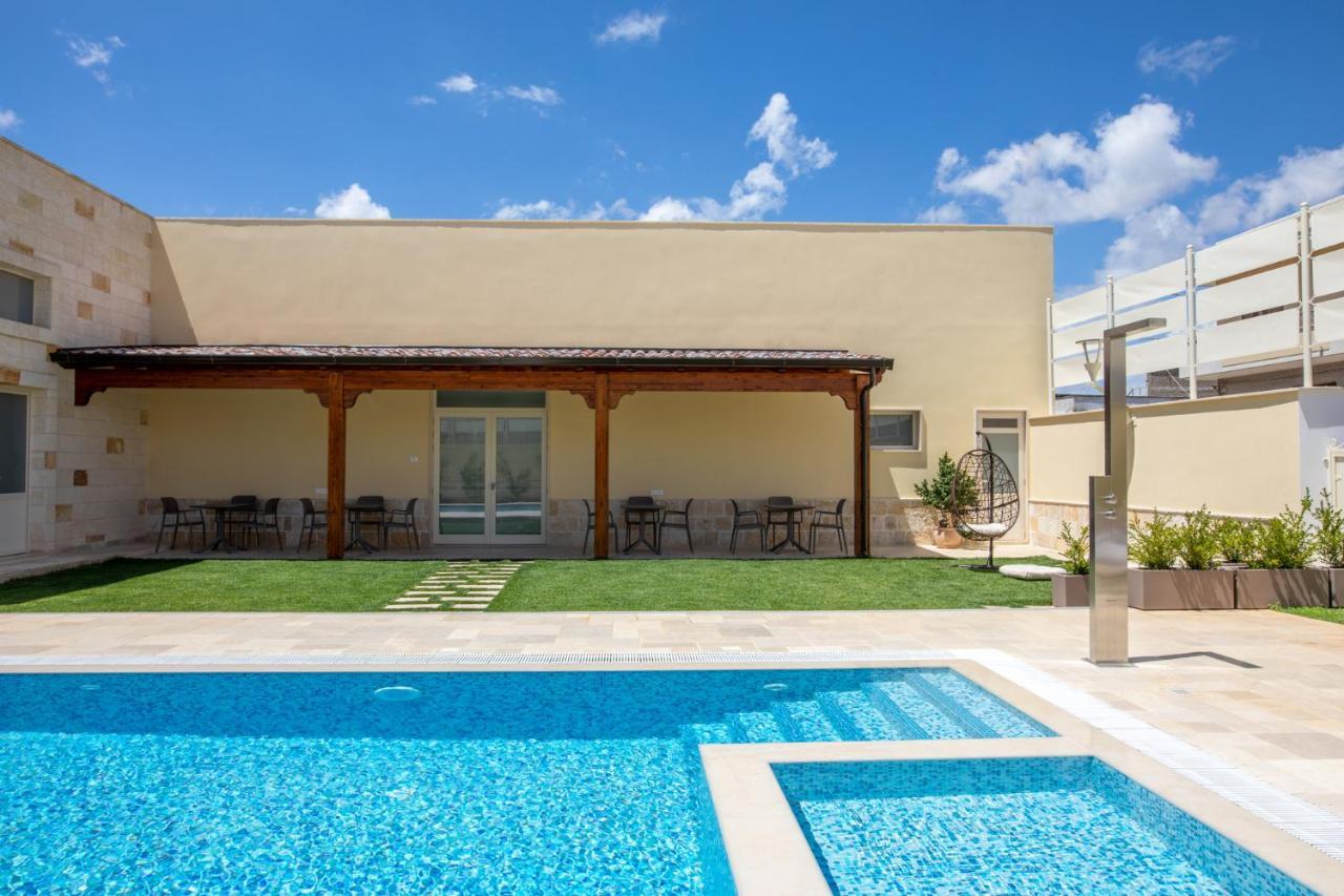 Hotel Il Casale Normanno San Vito dei Normanni Exterior foto